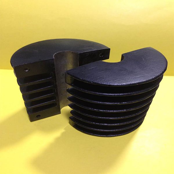 Dielectric insulation coated heat sink for electrical components